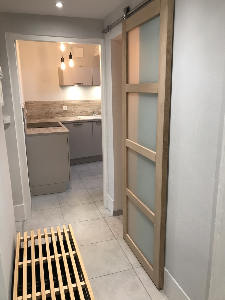 0D36E1FC-2A5B-4D4A-9C39-88225C11815E_1_105_c