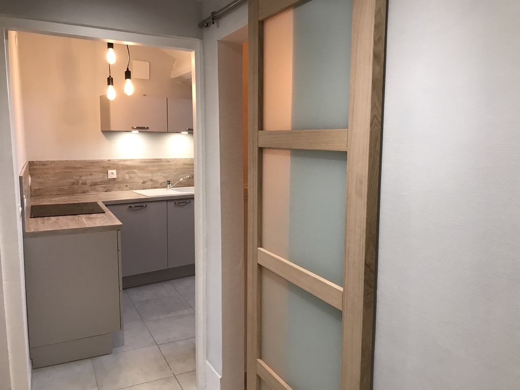 8F819B84-7B35-467D-9A7D-E5E8E93EB426_1_105_c