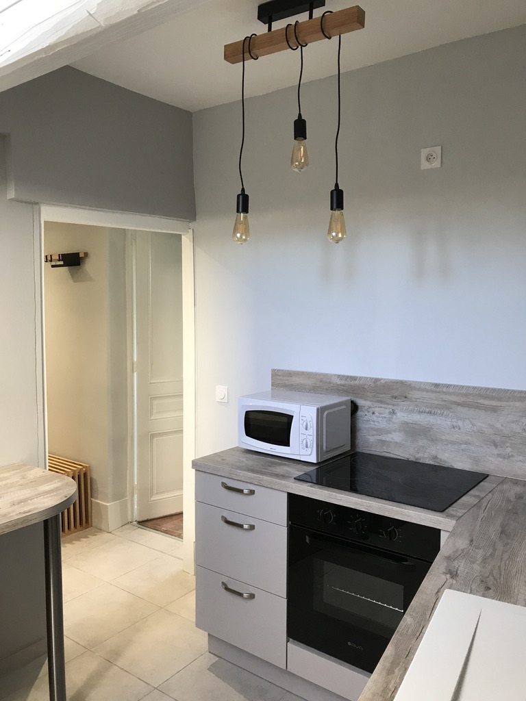 C2386F8F-D42E-4643-B5A5-B55A58F3ECA6_1_105_c