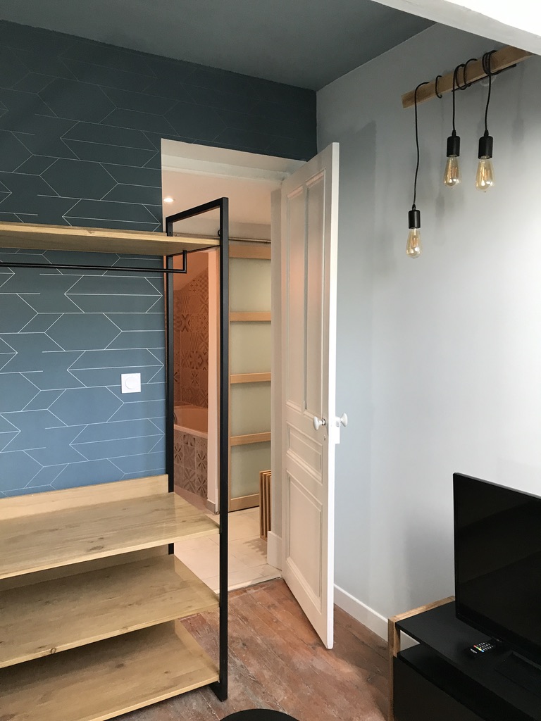 E848C46A-4994-4C91-8ED9-075CE7EE92CA_1_105_c